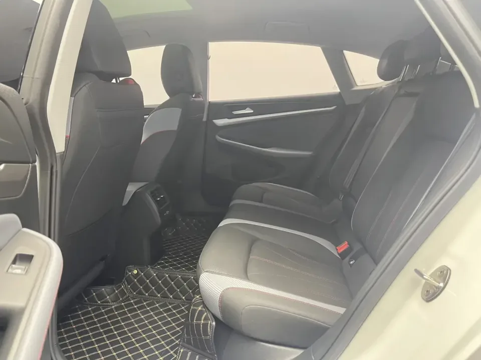 Volkswagen Lamando Lingdu 2022 Lingdu L 280TSI DSG Hot Edition 2023 — thumbnail 3