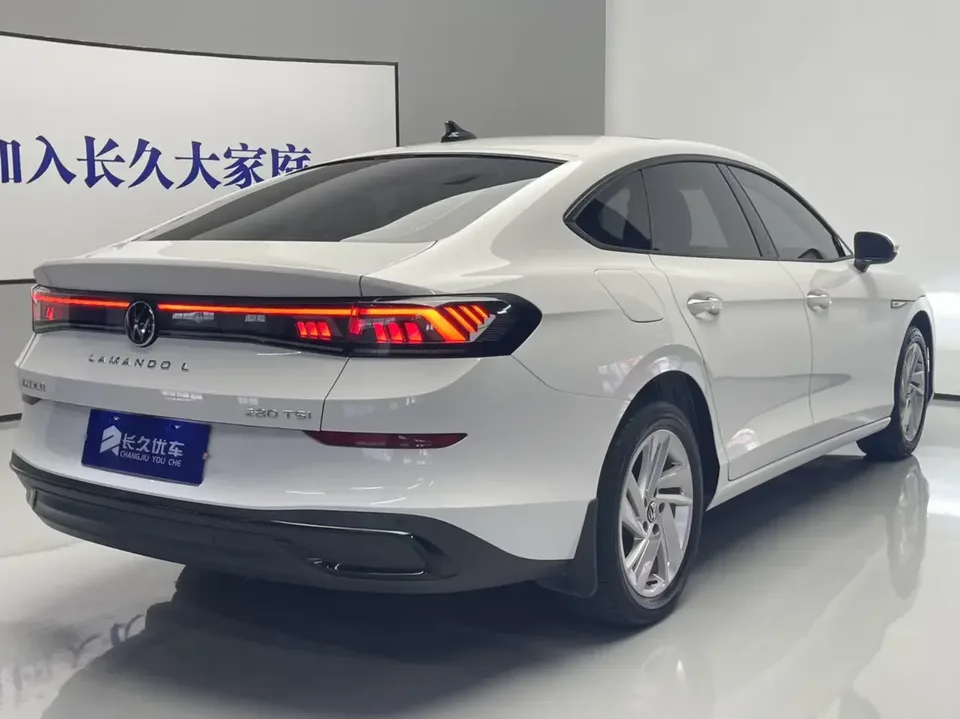 Volkswagen Lamando Lingdu 2022 Lingdu L 280TSI DSG Hot Edition 2023 — thumbnail 4