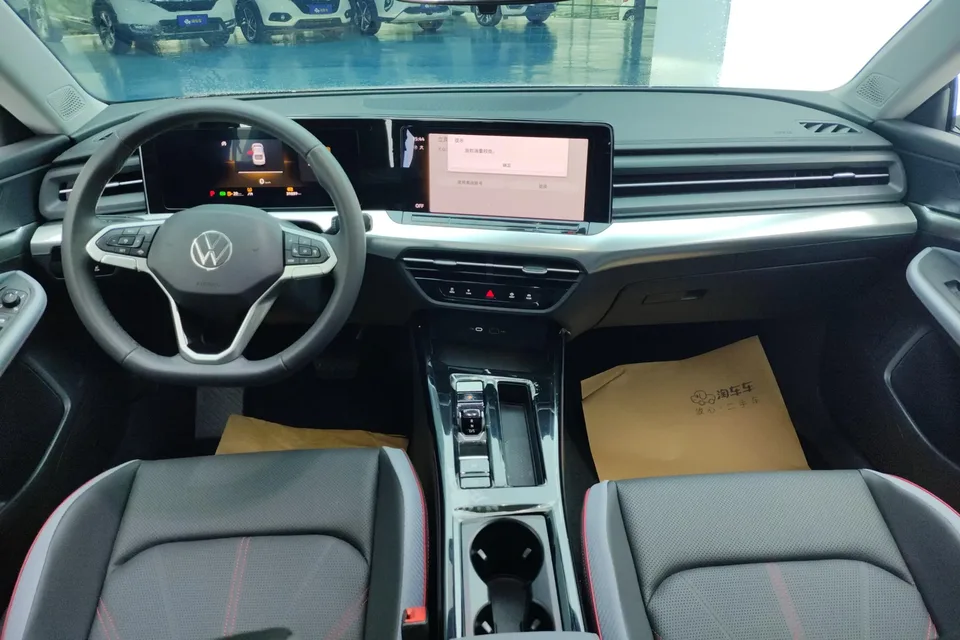 Volkswagen Lamando Lingdu 2024 Lingdu L 280TSI DSG Hot Edition 2024 — thumbnail 4