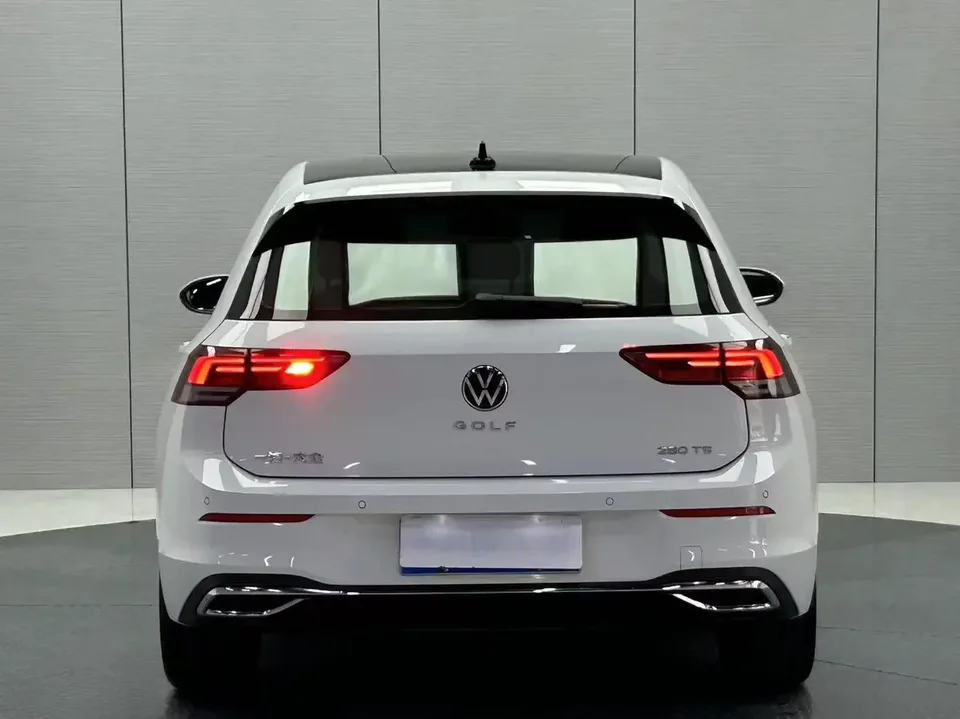 Volkswagen Golf golf 2021 280TSI DSG R-Line 2022 — thumbnail 2