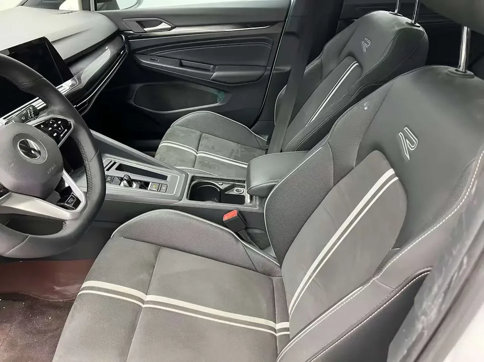 Volkswagen Golf golf 2021 280TSI DSG R-Line 2022 — thumbnail 3