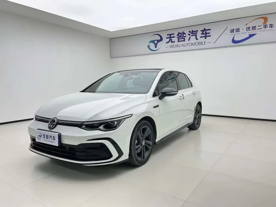 Volkswagen Golf golf 2021 280TSI DSG R-Line 2022 — photo 1, buy with delivery to Moscow
