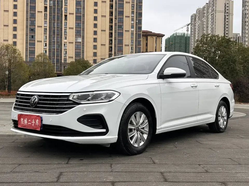 Volkswagen Lavida Lavida 2023 1.5L Automatic Starry Sky 5 Million Edition 2024 — photo 1, buy with delivery to Moscow