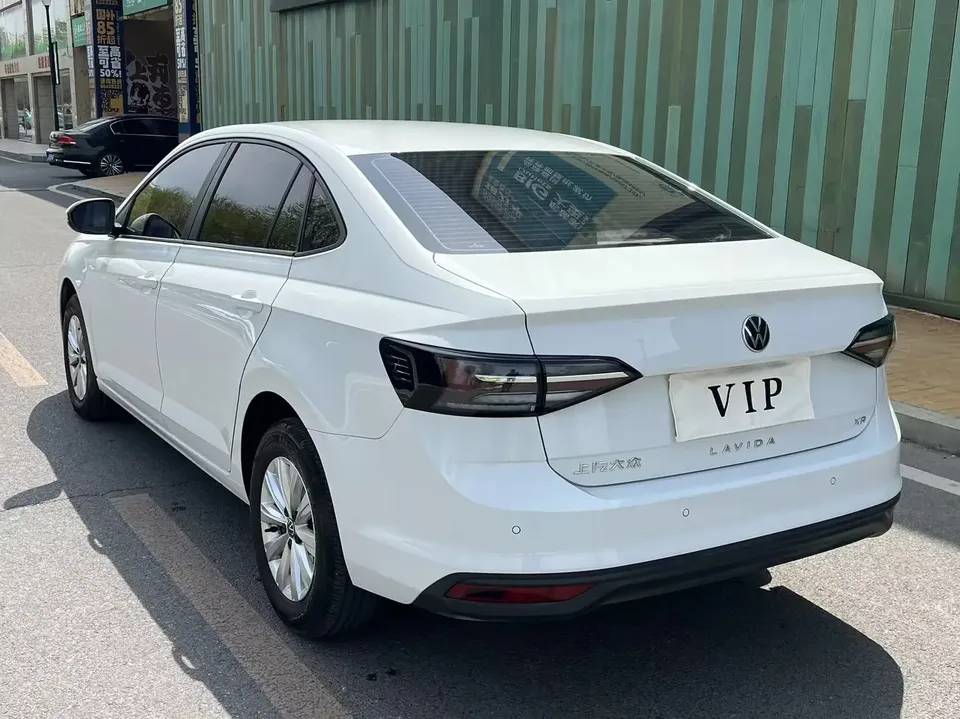 Volkswagen Lavida Lavida 2025 New 1.5L Outstanding New Elegant Edition 2025 — thumbnail 4