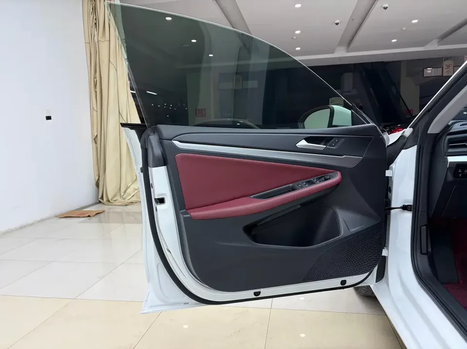 Volkswagen Lamando Lingdu 2024 Lingdu L 200TSI DSG Hot Edition 2024 — thumbnail 4