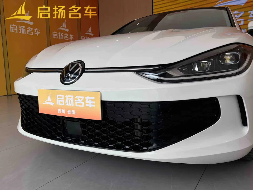 Volkswagen Lamando Lingdu 2022 Lingdu L 280TSI DSG Hot Edition 2022 — миниатюра 3