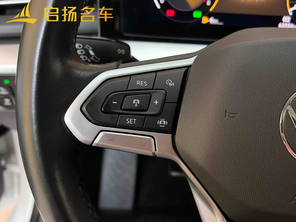 Volkswagen Lamando Lingdu 2022 Lingdu L 280TSI DSG Hot Edition 2022 — миниатюра 5