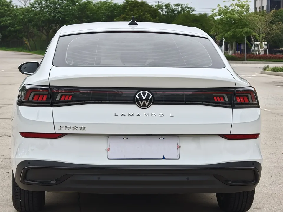 Volkswagen Lamando Lingdu 2024 Lingdu L 200TSI DSG Hot Edition 2024 — thumbnail 2