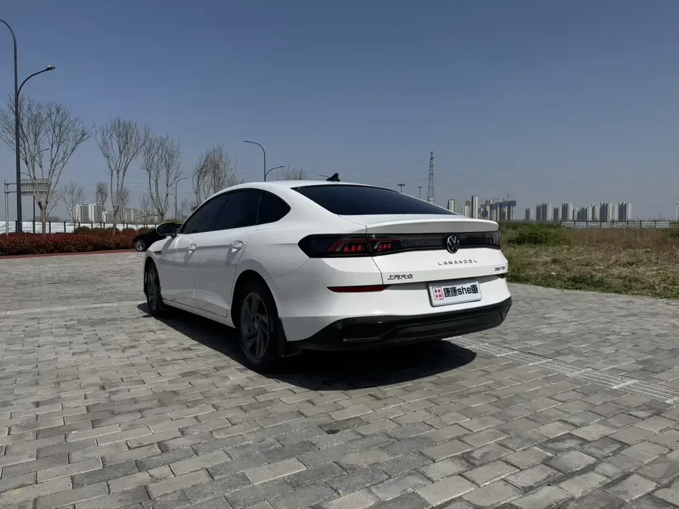 Volkswagen Lamando Lingdu 2023 Lingdu L 280TSI DSG Hot Edition 2023 — thumbnail 4