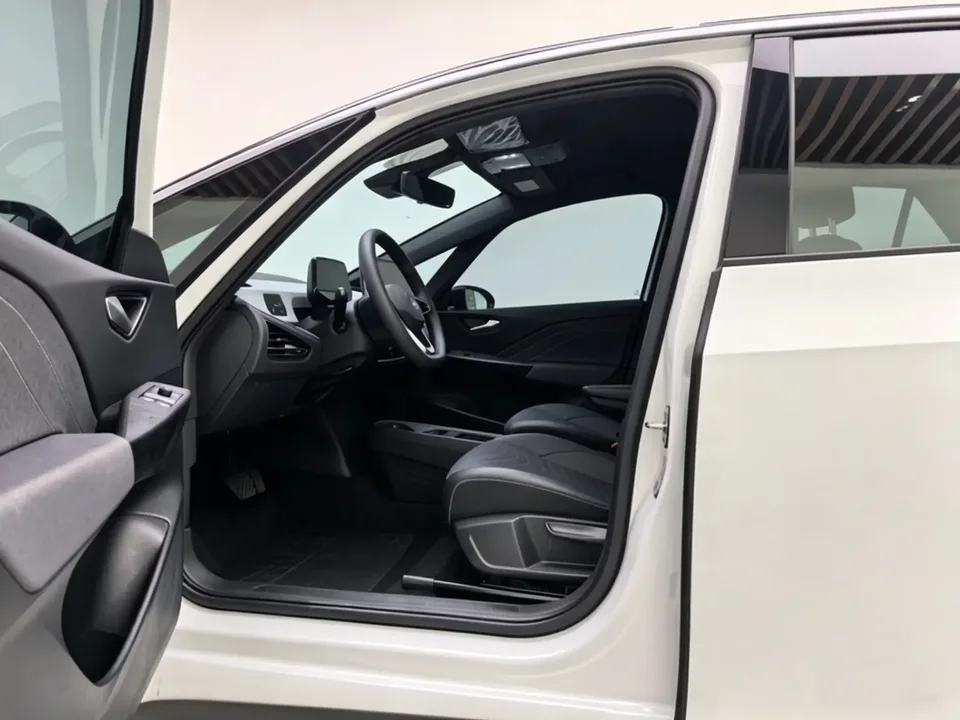 Volkswagen ID.3 Volkswagen ID.3 2025 Smart Pure Smart Edition 2024 — thumbnail 5