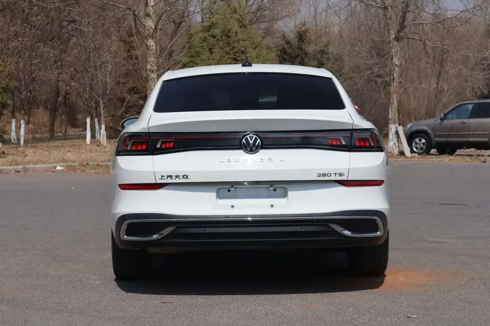 Volkswagen Lamando Lingdu 2023 Lingdu L 280TSI DSG Cool Edition 2023 — thumbnail 2