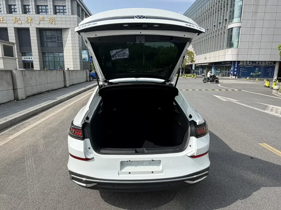 Volkswagen Lamando Lingdu 2024 Lingdu L 280TSI DSG Hot Edition 2024 — thumbnail 5