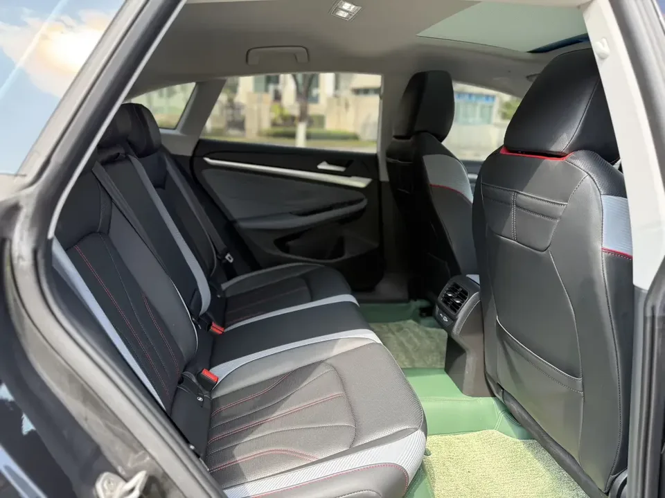 Volkswagen Lamando Lingdu 2022 Lingdu L 280TSI DSG Hot Edition 2023 — миниатюра 3