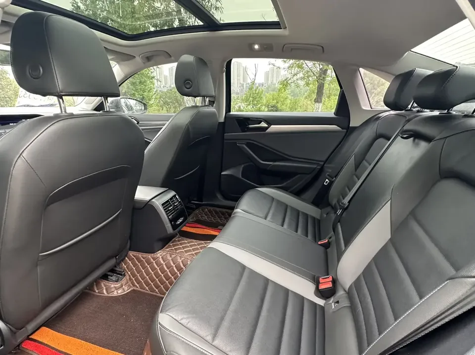 Volkswagen Sagitar Sagitar 2021 280TSI DSG Beyond Edition 2022 — thumbnail 3