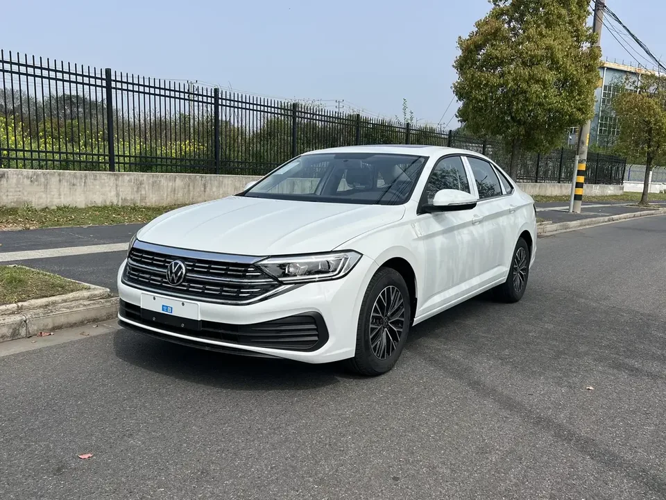 Volkswagen Sagitar Sagitar 2025 200TSI DSG Flying Edition 2026 — photo 1, buy with delivery to Moscow