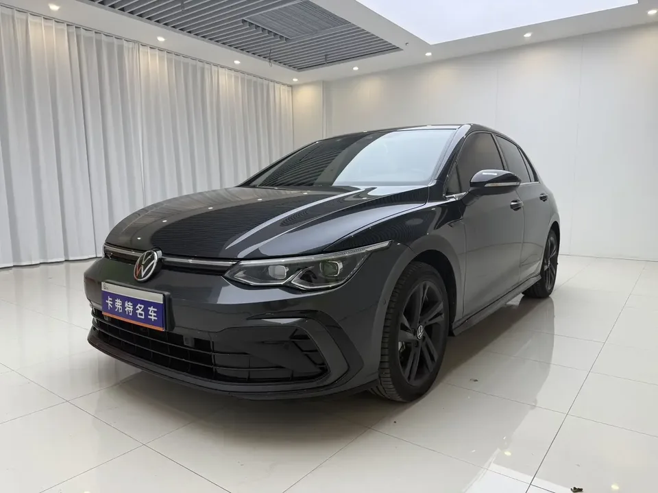 Volkswagen Golf golf 2021 280TSI DSG R-Line 2022 — photo 1, buy with delivery to Moscow