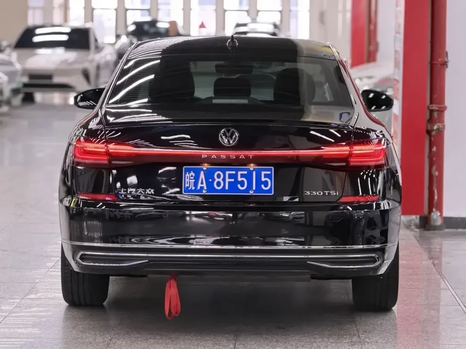Volkswagen Passat Passat 2022 280TSI Elite Edition 2022 — миниатюра 2