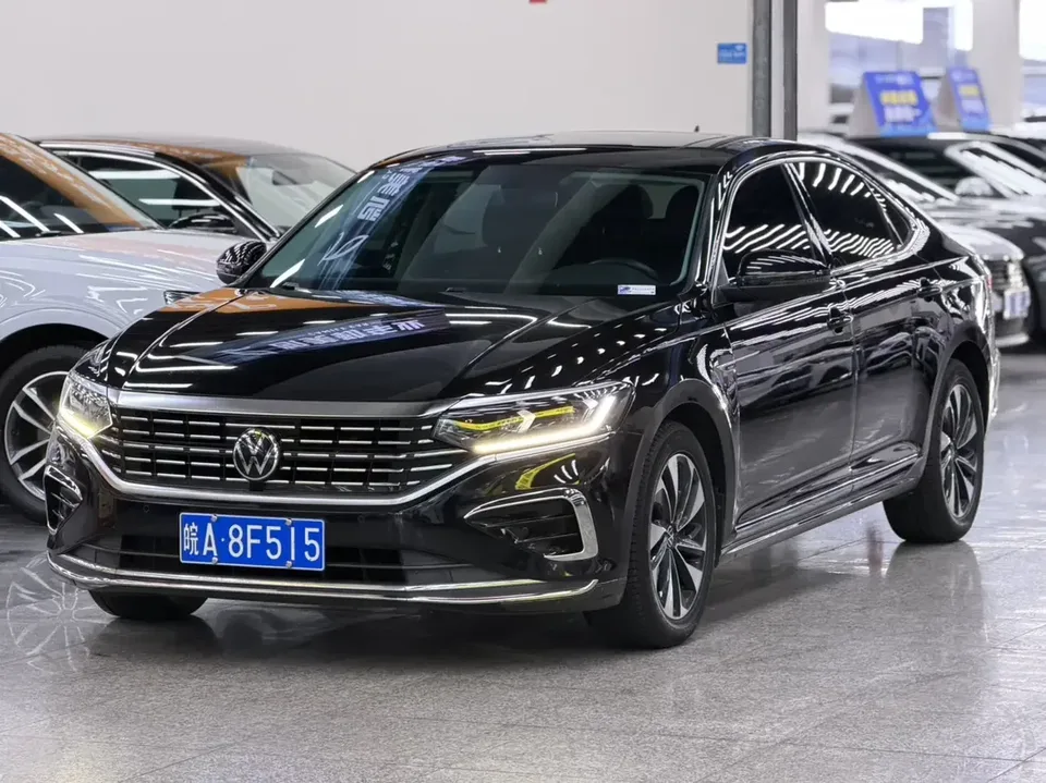 Volkswagen Passat Passat 2022 280TSI Elite Edition 2022 — фото 1, купить с доставкой в Москву