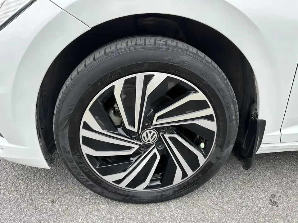Volkswagen Sagitar Sagitar 2022 280TSI DSG Flying Edition 2022 — thumbnail 4