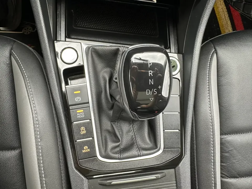Volkswagen Sagitar Sagitar 2022 280TSI DSG Flying Edition 2022 — thumbnail 5