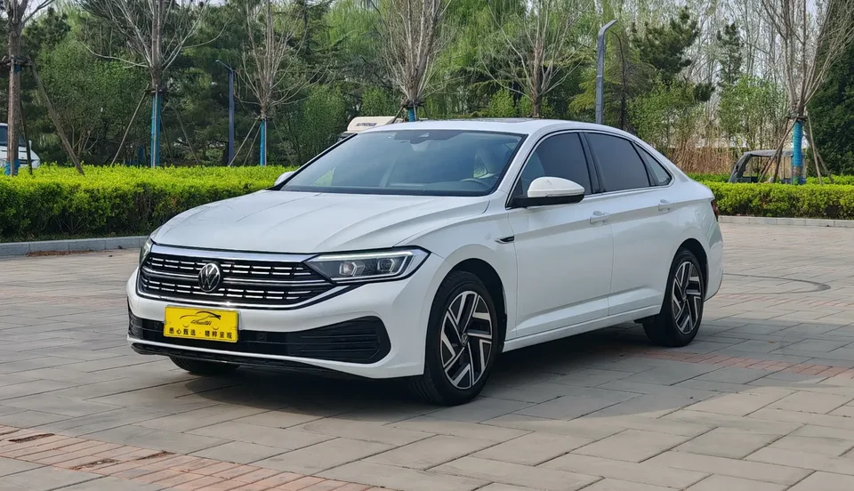 Volkswagen Sagitar Sagitar 2023 200TSI DSG Beyond Edition 2023 — photo 1, buy with delivery to Moscow