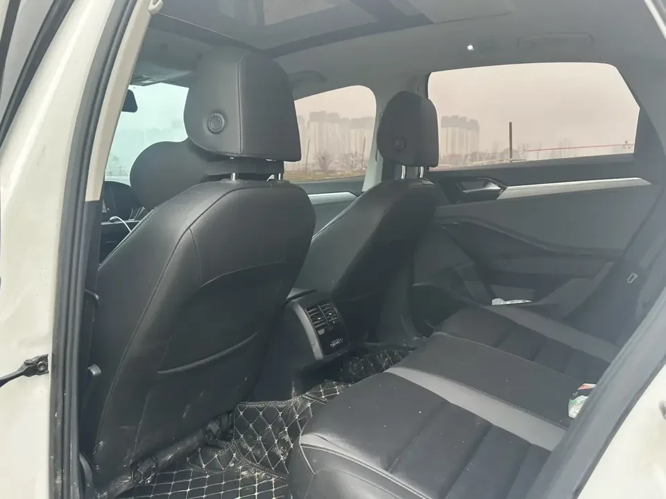 Volkswagen Sagitar Sagitar 2022 280TSI DSG Beyond Edition 2022 — thumbnail 3