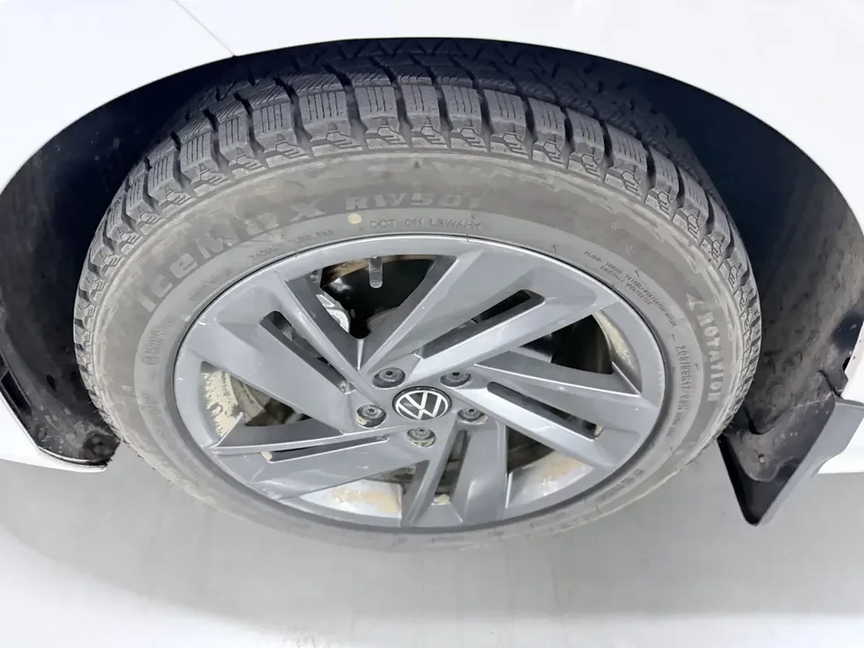 Volkswagen Lamando Lingdu 2023 Lingdu L 280TSI DSG Hot Edition 2024 — thumbnail 3