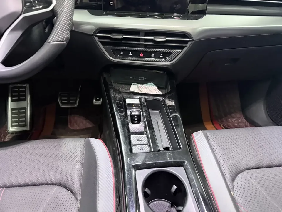Volkswagen Lamando Lingdu 2023 Lingdu L 280TSI DSG Hot Edition 2024 — thumbnail 5