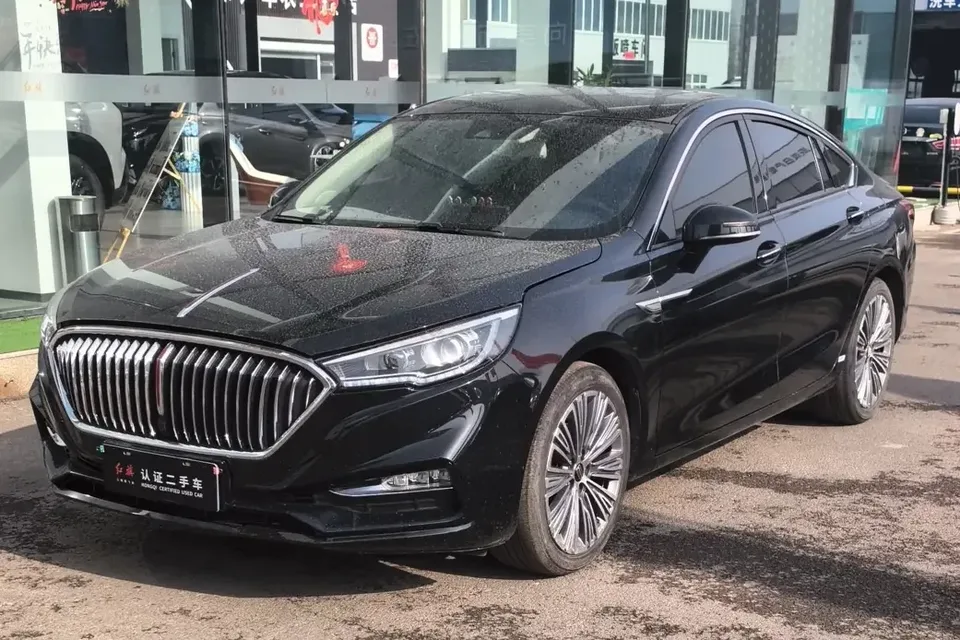 Hongqi H5 classic Hongqi H5 classic 2022 1.8T 2023 — photo 1, buy with delivery to Moscow