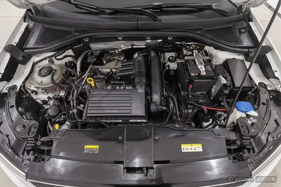 Volkswagen T-Roc TANG 2022 280TSI DSG 2WD Elite PLUS 2023 — thumbnail 2