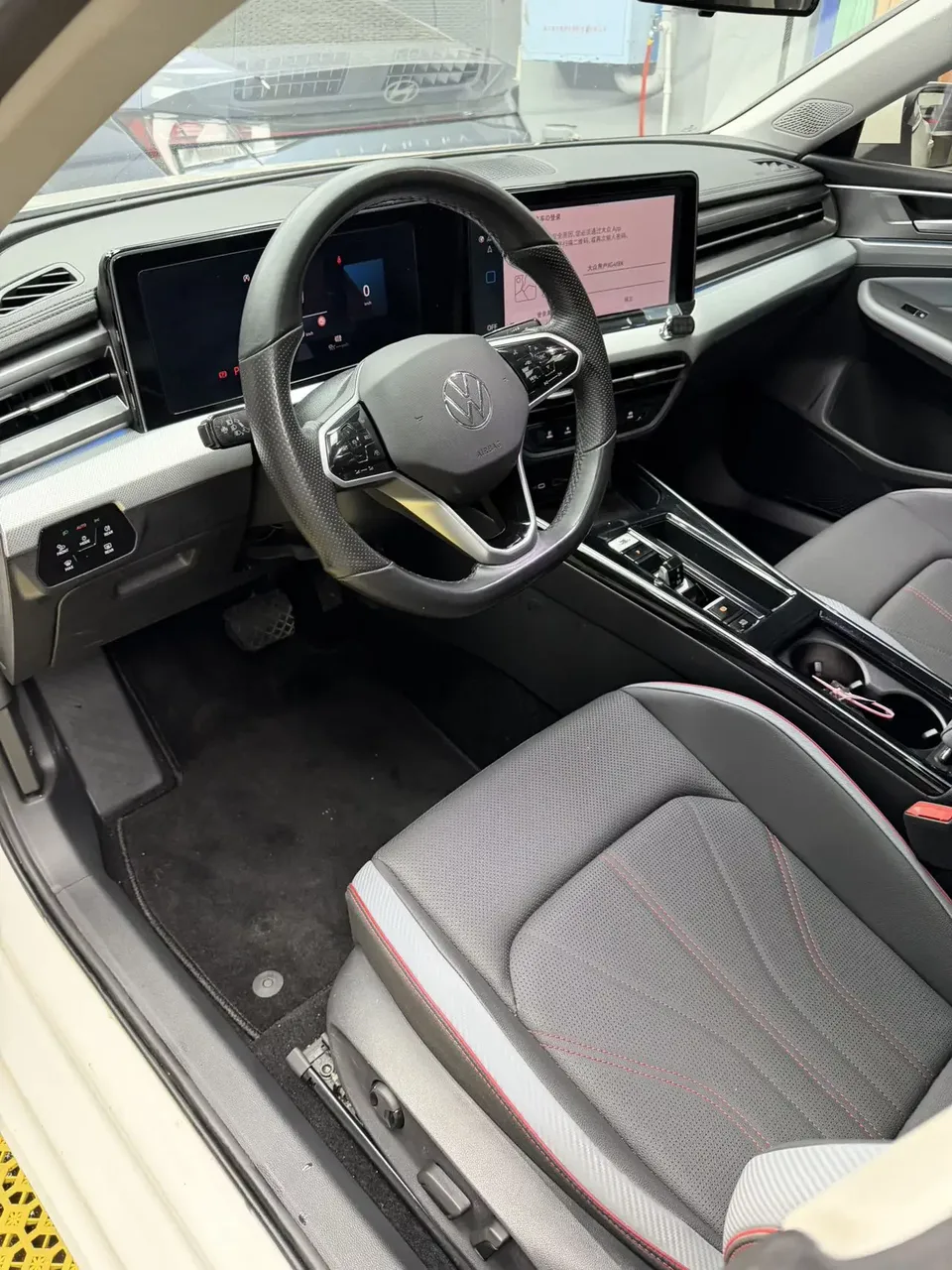Volkswagen Lamando Lingdu 2022 Lingdu L 280TSI DSG Cool Edition 2022 — thumbnail 3