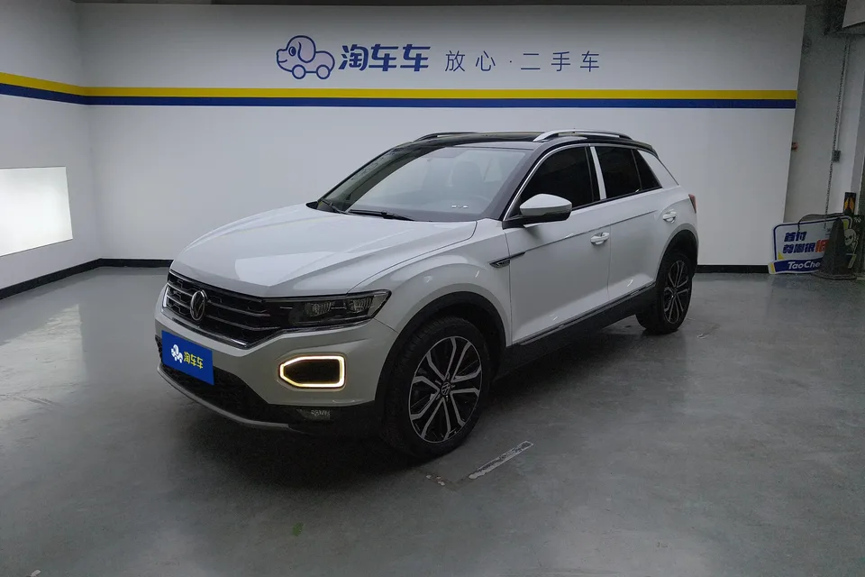 Volkswagen T-Roc TANG 2022 280TSI DSG 2WD Elite PLUS 2022 — photo 1, buy with delivery to Moscow