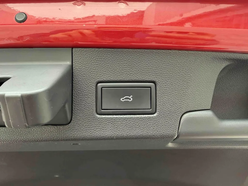 Volkswagen Lamando Lingdu 2022 Lingdu L 280TSI DSG Cool Edition 2022 — thumbnail 3