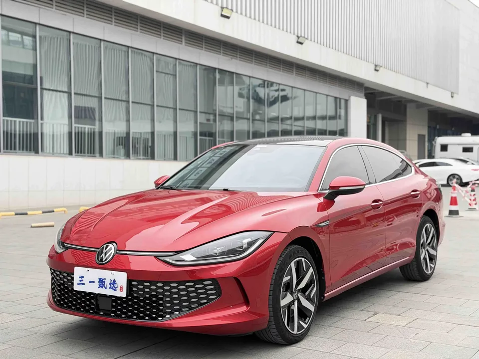 Volkswagen Lamando Lingdu 2022 Lingdu L 280TSI DSG Cool Edition 2022 — photo 1, buy with delivery to Moscow