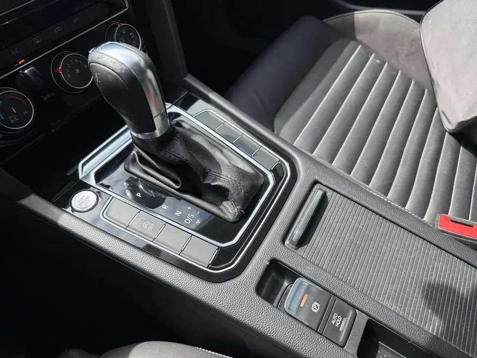 Volkswagen Magotan Magotan 2020 280TSI DSG Comfort 2022 — thumbnail 3