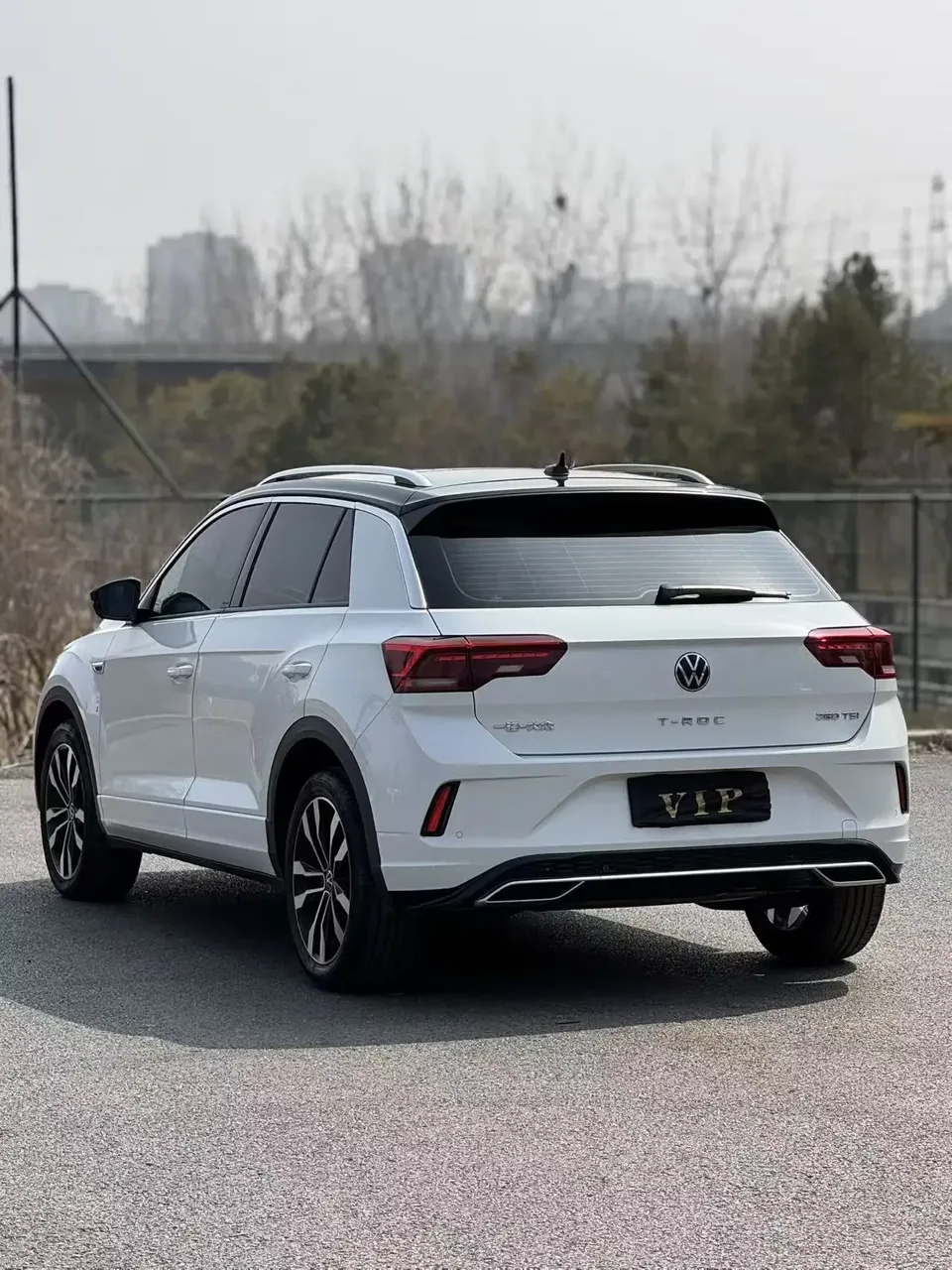 Volkswagen T-Roc TANG 2022 280TSI DSG 2WD R-Line Pro PLUS 2023 — thumbnail 4