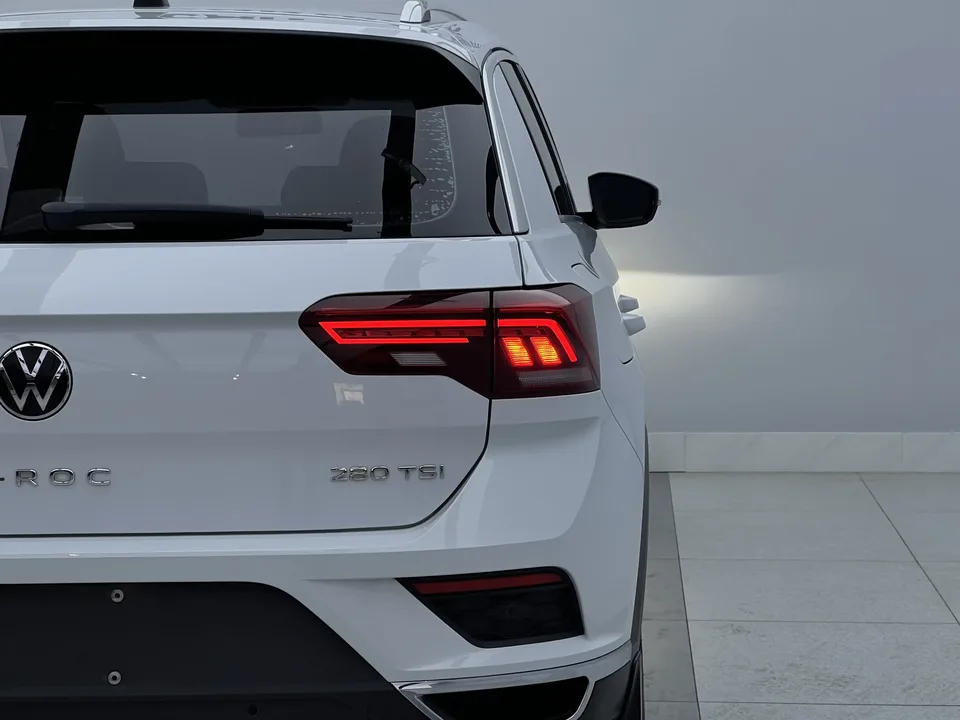 Volkswagen T-Roc TANG 2021 280TSI DSG 2WD Comfort Smart Edition 2022 — thumbnail 2