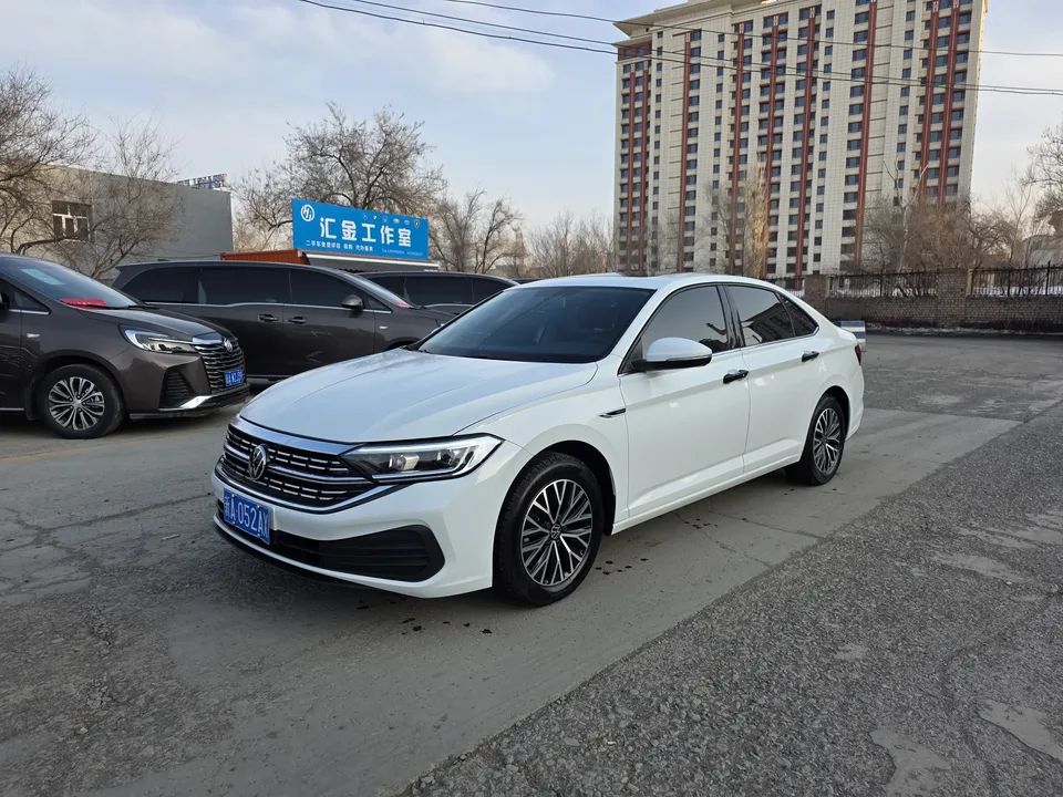 Volkswagen Sagitar Sagitar 2024 200TSI DSG Flying Edition 2024 — photo 1, buy with delivery to Moscow