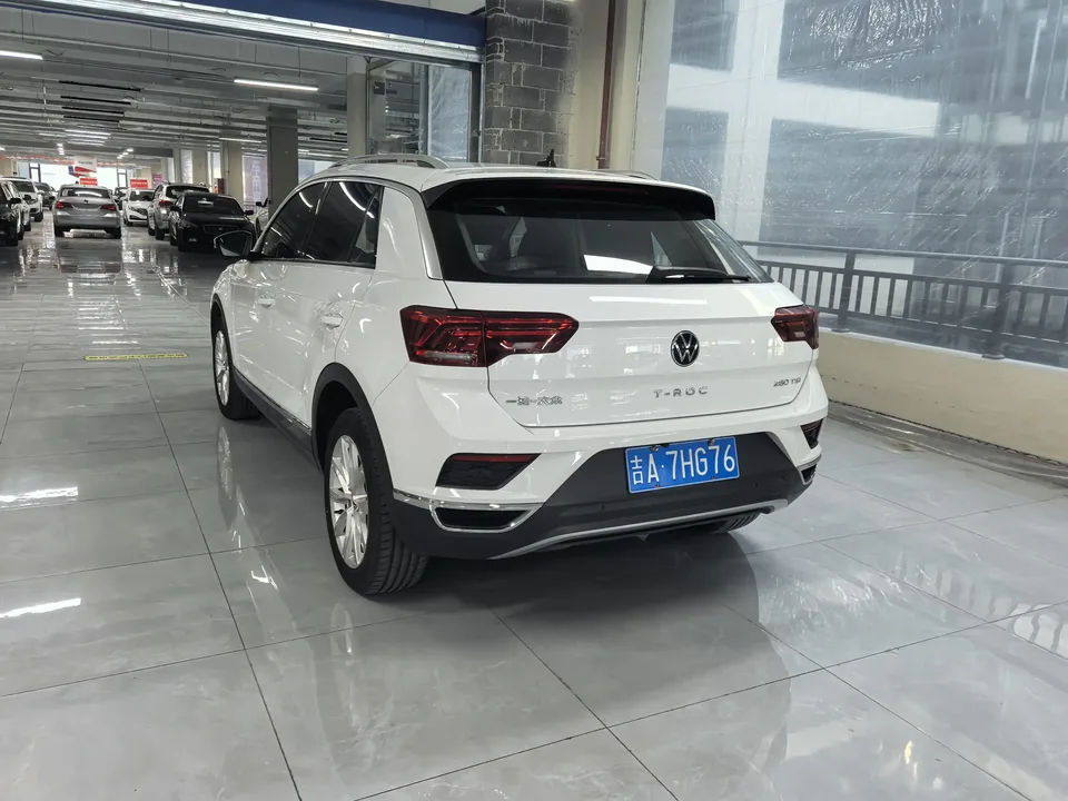 Volkswagen T-Roc TANG 2022 280TSI DSG 2WD Elite PLUS 2023 — thumbnail 4