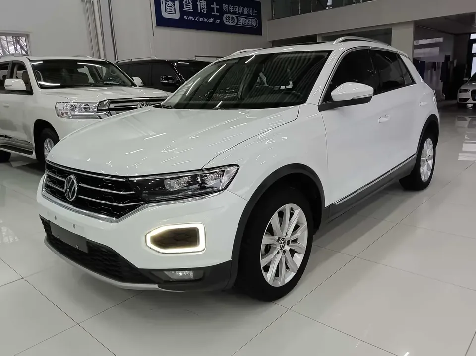 Volkswagen T-Roc TANG 2022 280TSI DSG 2WD Elite PLUS 2023 — photo 1, buy with delivery to Moscow