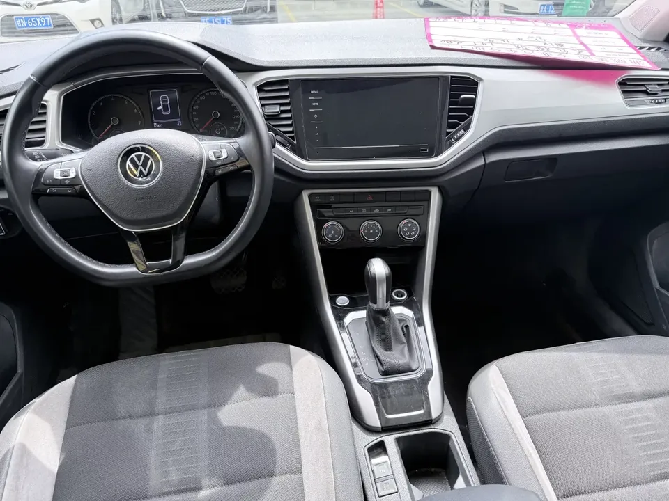 Volkswagen T-Roc TANG 2022 280TSI DSG 2WD Elite PLUS 2023 — миниатюра 4