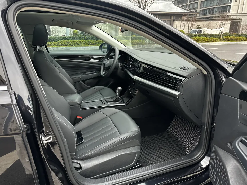 Volkswagen Passat Passat 2022 280TSI Elite Edition 2022 — thumbnail 4