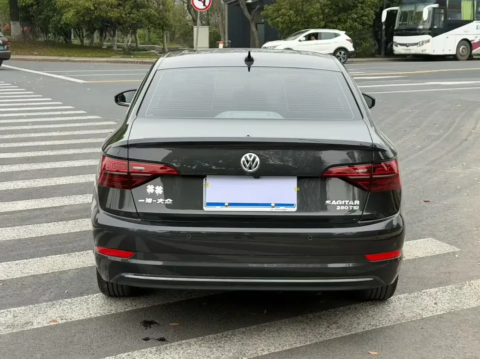 Volkswagen Sagitar Sagitar 2022 280TSI DSG Beyond Edition 2022 — thumbnail 2