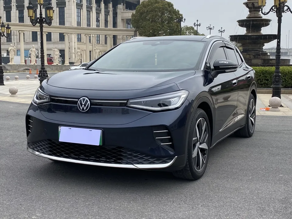 Volkswagen ID.4 Crozz ID.4 CROZZ 2022 Long battery life PURE+ 2022 — photo 1, buy with delivery to Moscow
