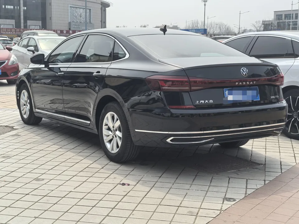 Volkswagen Passat Passat 2023 Modified 280TSI Business Edition 2023 — thumbnail 4