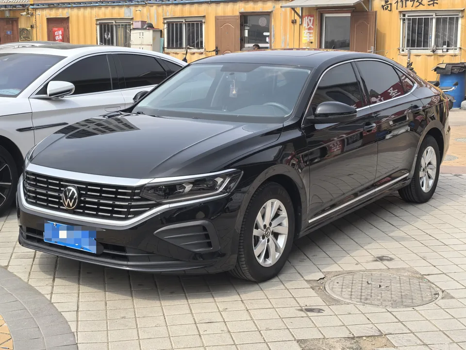 Volkswagen Passat Passat 2023 Modified 280TSI Business Edition 2023 — photo 1, buy with delivery to Moscow