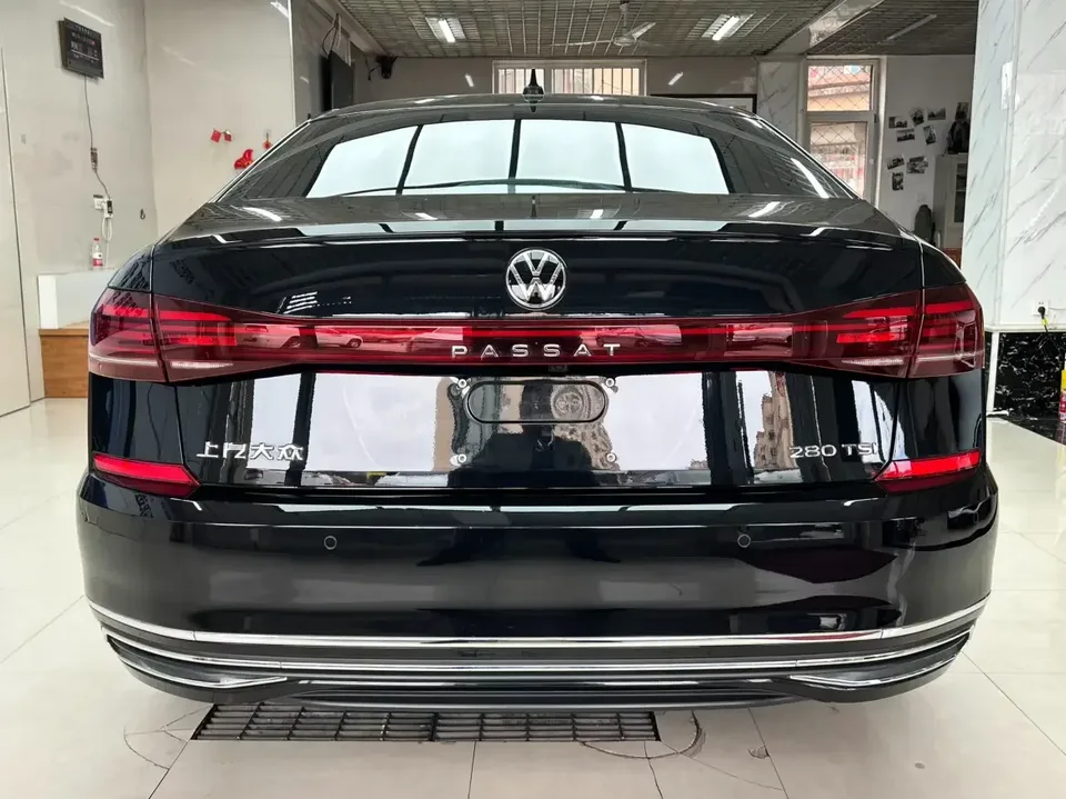 Volkswagen Passat Passat 2022 280TSI Elite Edition 2022 — thumbnail 2