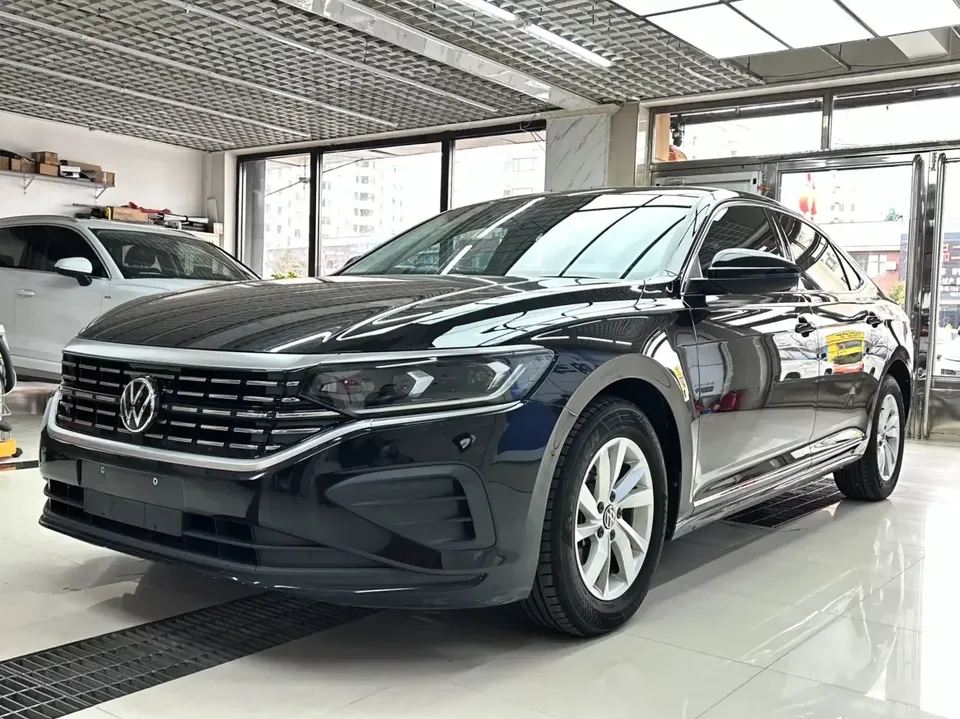 Volkswagen Passat Passat 2022 280TSI Elite Edition 2022 — photo 1, buy with delivery to Moscow