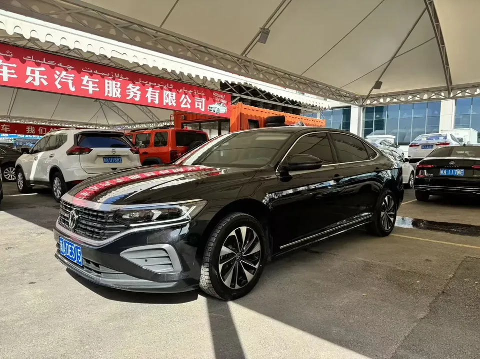 Volkswagen Passat Passat 2024 280TSI Elite Edition 2023 — photo 1, buy with delivery to Moscow