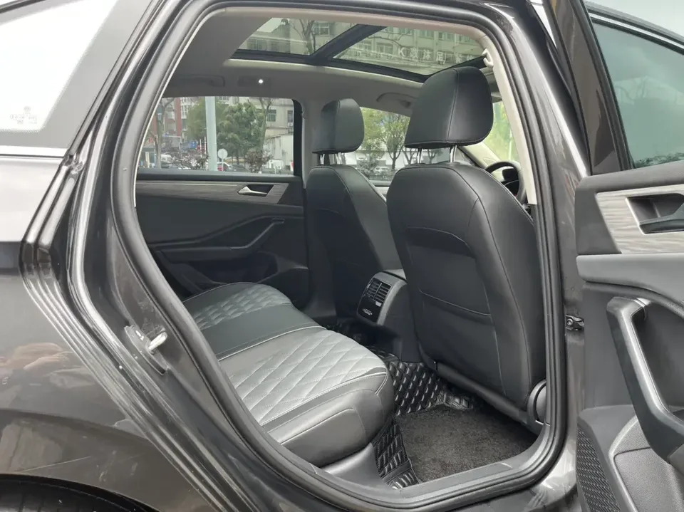 Volkswagen Sagitar Sagitar 2022 280TSI DSG Beyond Edition 2022 — thumbnail 3